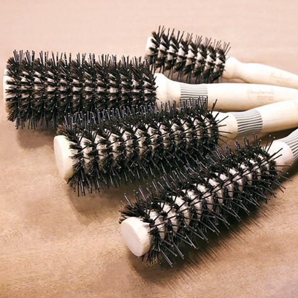 101ブライトヘアースタイリングブラシ